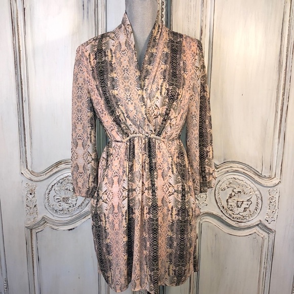 Bar lll Like New Longer Mid Sleeves Faux Wrap Bodice Snake Pattern Dress Size S - Picture 1 of 15